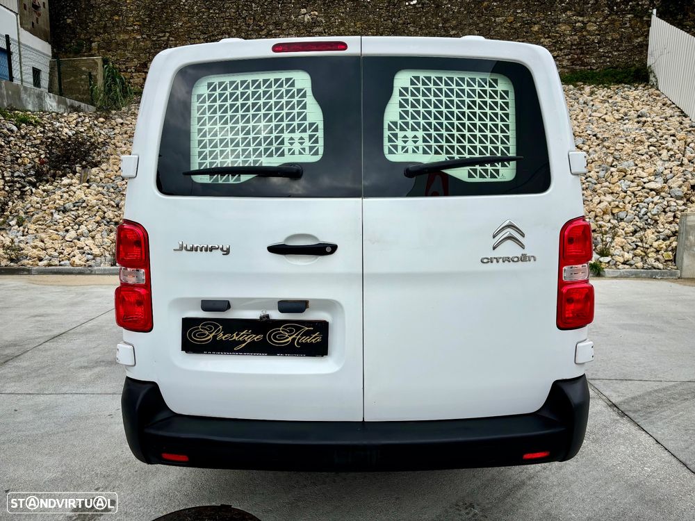 Citroën Jumpy 2.0 HDI Versão Longa - 17