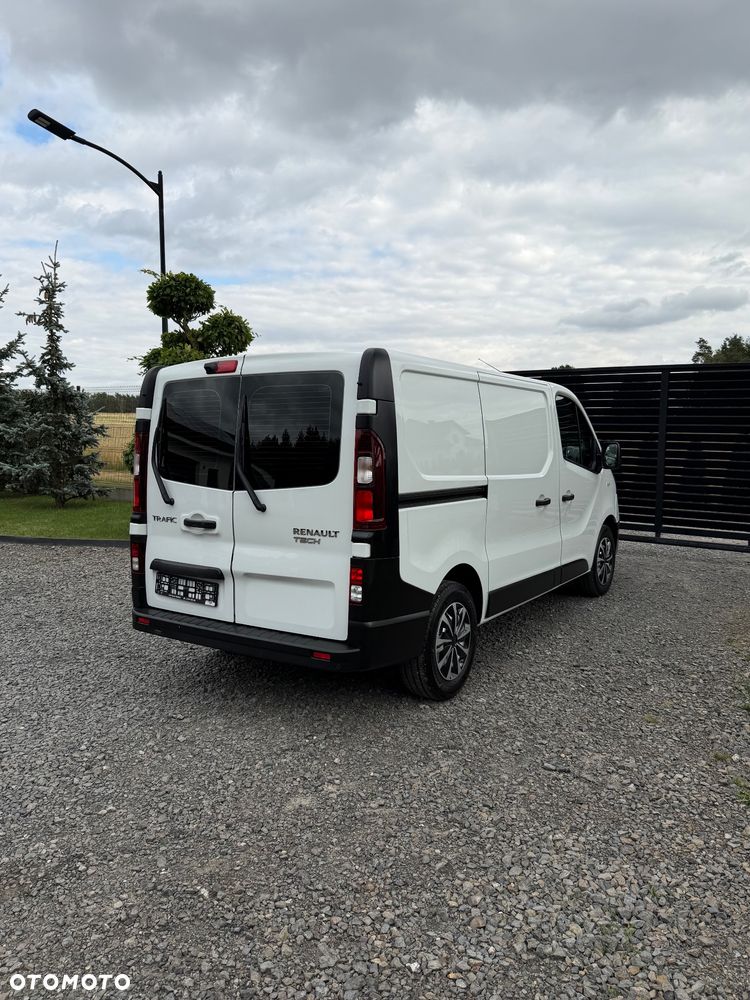 Renault Trafic - 9