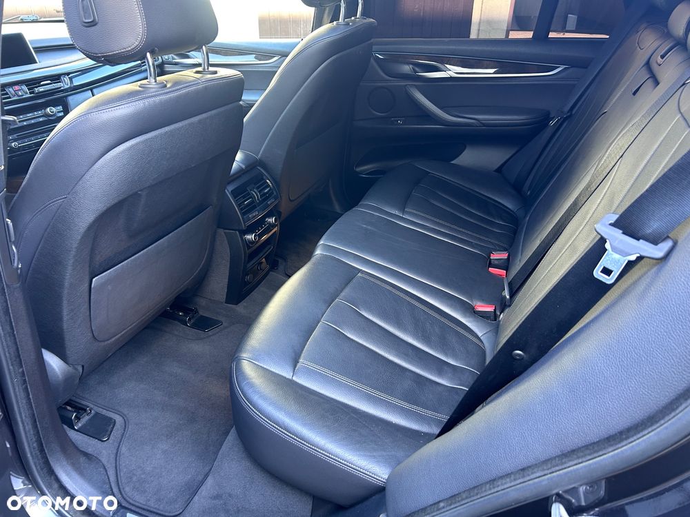BMW X5 - 16