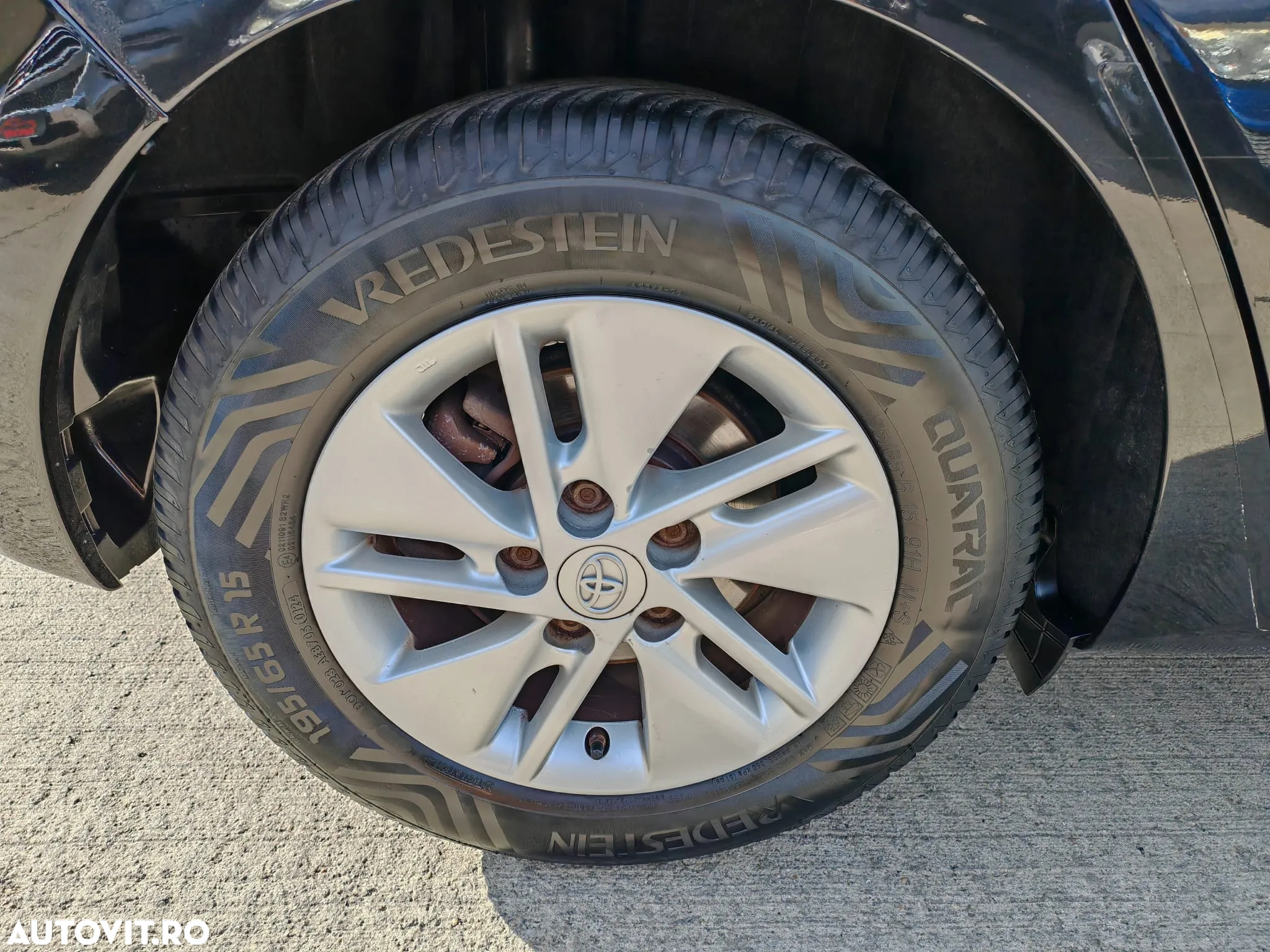 Toyota Auris 1.8 L VVT-i Hybrid Luna - 9