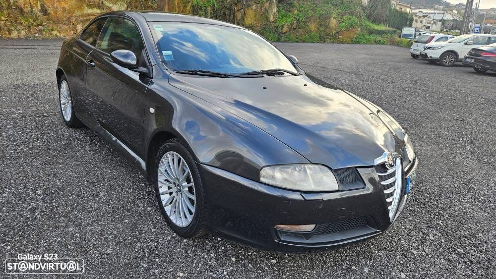 Alfa Romeo GT 1.9 JTD M-JET Distinctive - 5