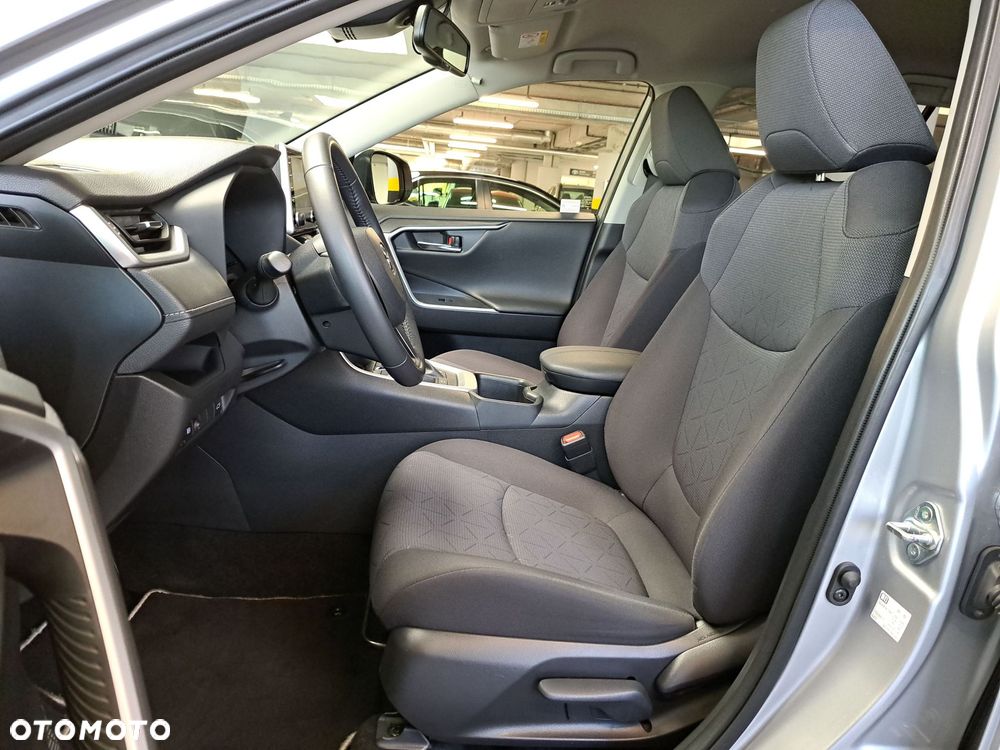 Toyota RAV4 2.5 Hybrid Comfort 4x2 - 29