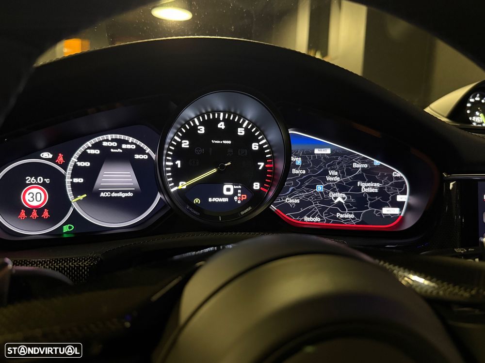 Porsche Panamera Sport Turismo 4 E-Hybrid Platinum Edition PDLS - 39
