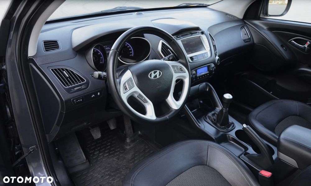 Hyundai ix35 2.0 Premium 2WD - 16