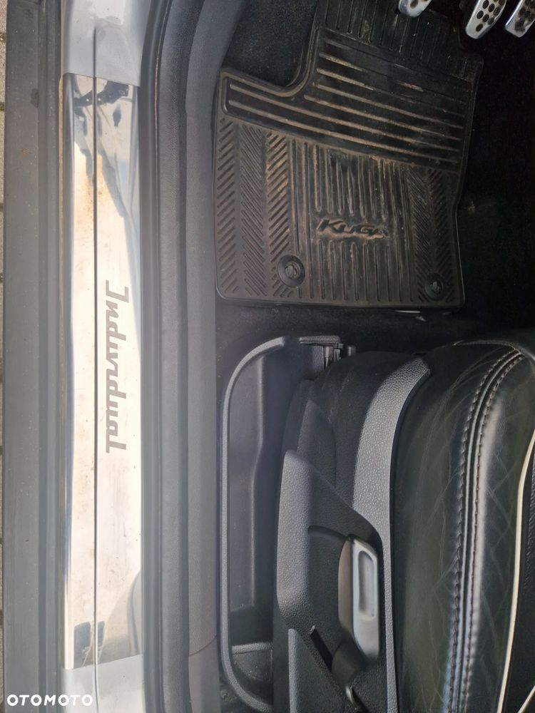 Ford Kuga 2.0 TDCi Individual - 19