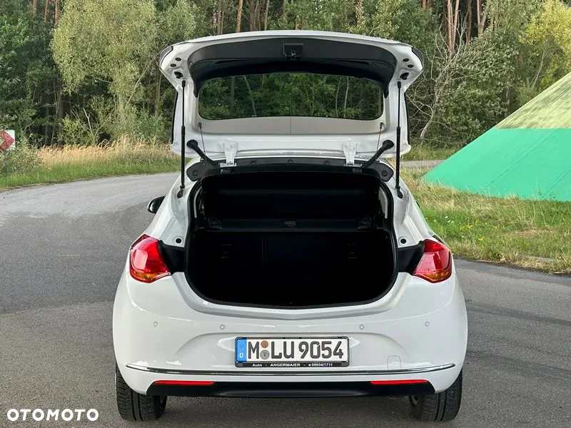 Opel Astra - 9