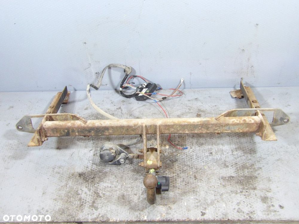 OPEL INSIGNIA A KOMBI HAK DO PRZYCZEPY - 1