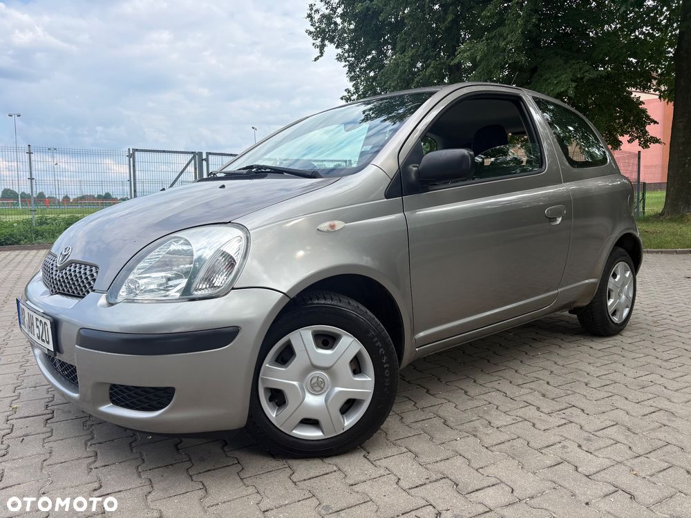 Toyota Yaris 1.0 - 4