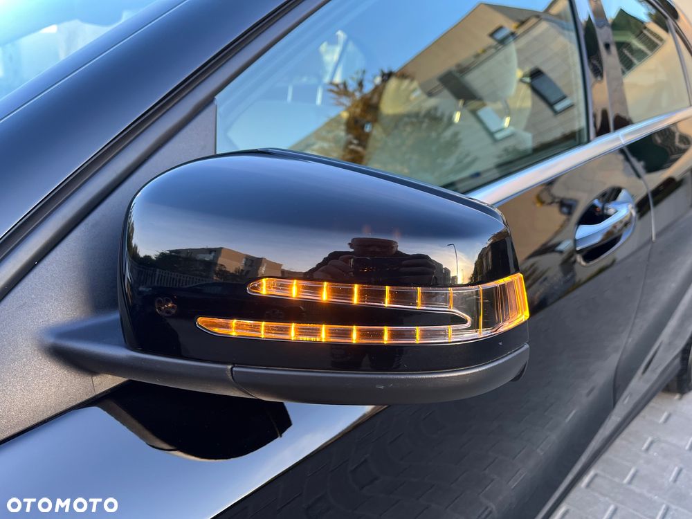 Mercedes-Benz Klasa A 220 4-Matic Style - 16