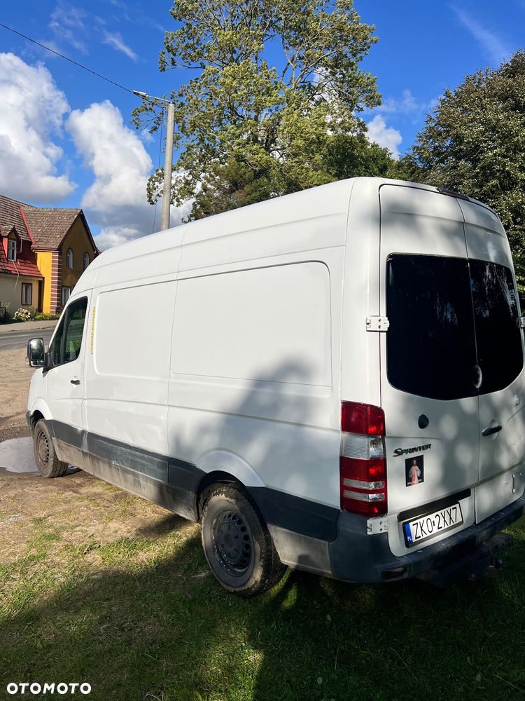 Mercedes-Benz Sprinter - 3
