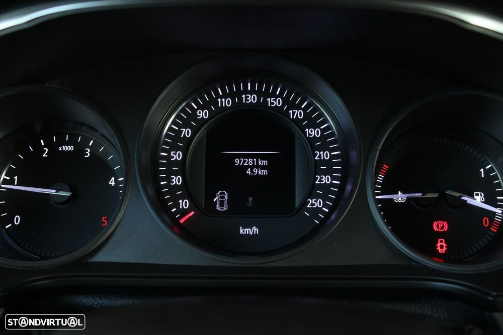 Renault Mégane 1.5 Blue dCi Zen - 17