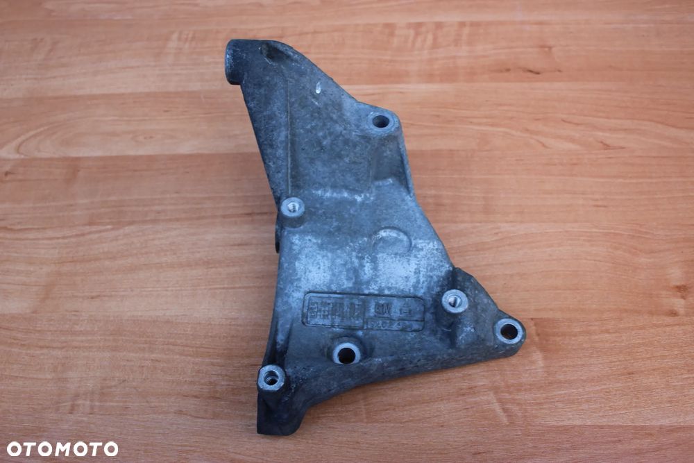 ŁAPA WSPORNIK MOCOWANIE ALTERNATORA OPEL ASTRA G ZAFIRA A 9202480 - 1