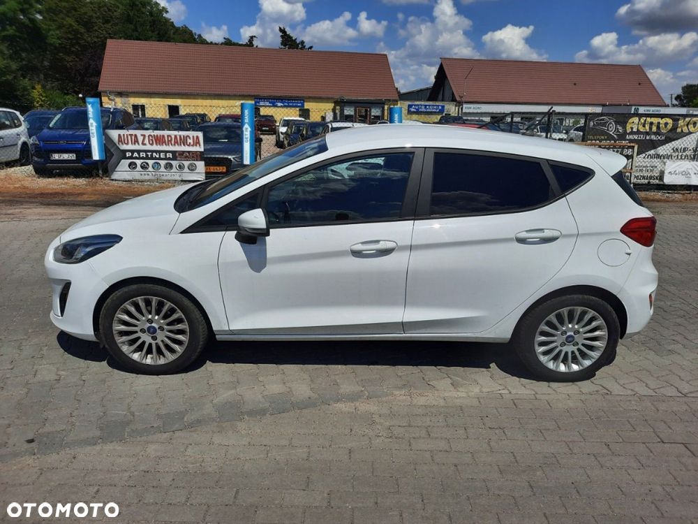 Ford Fiesta - 9