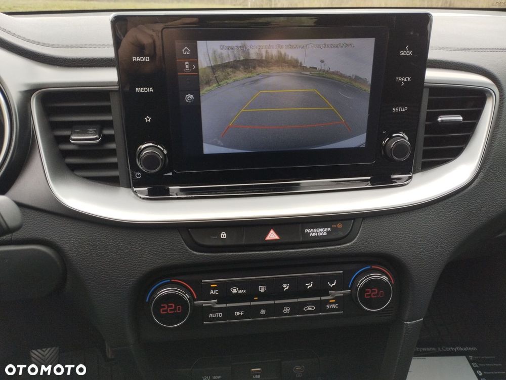 Kia Ceed 1.5 T-GDI M - 29