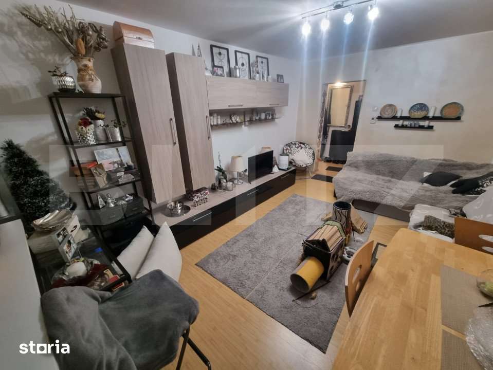Apartament 3 camere decomandat, 68 mp utili, Craiovita Noua, zona-Oriz — fotografia 1