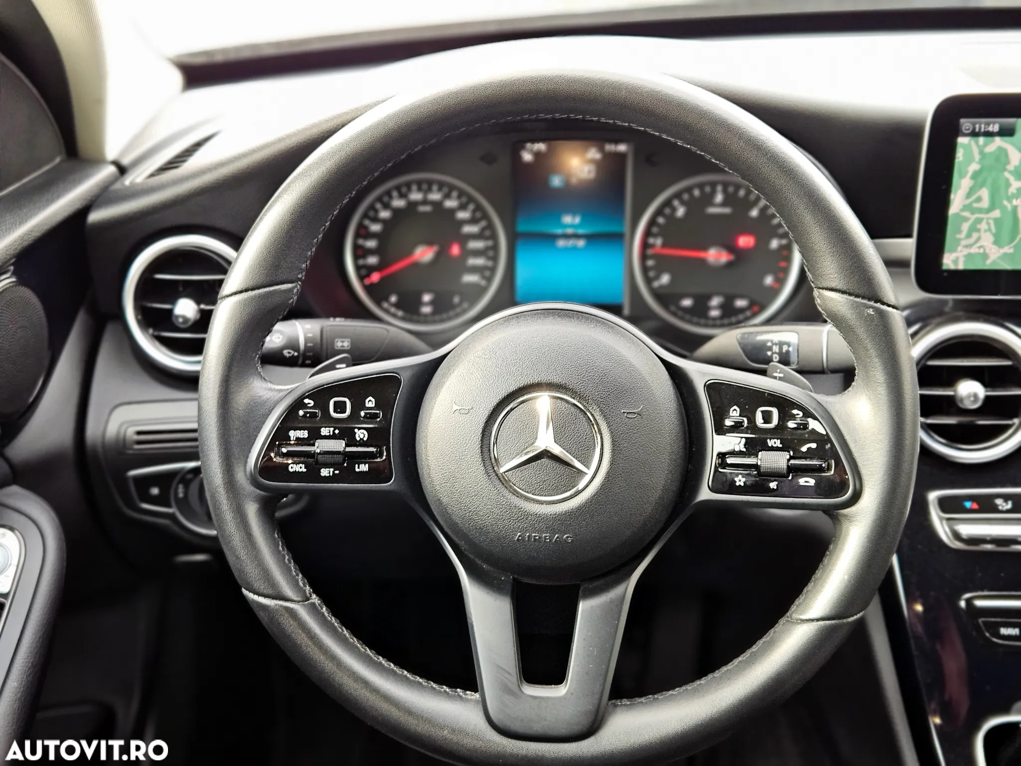 Mercedes-Benz C - 10