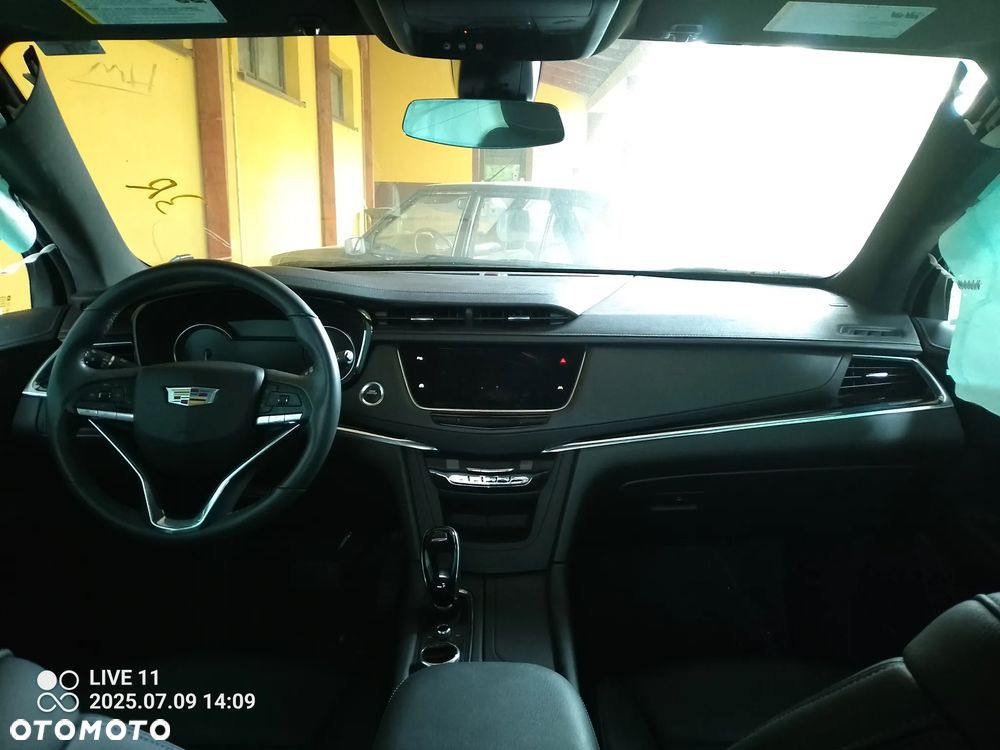 Cadillac XT6 - 8