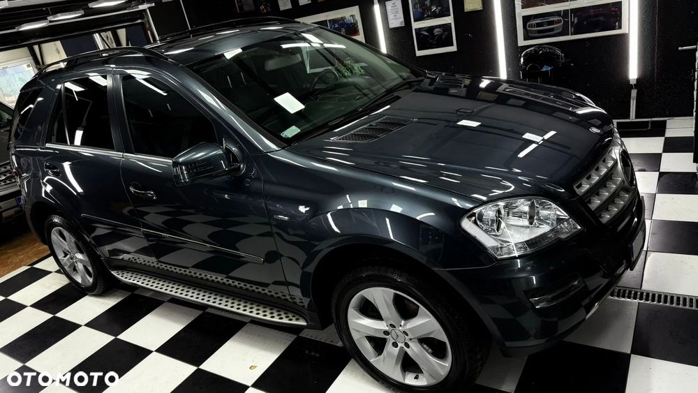 Mercedes-Benz ML 350 CDI 4-Matic - 29