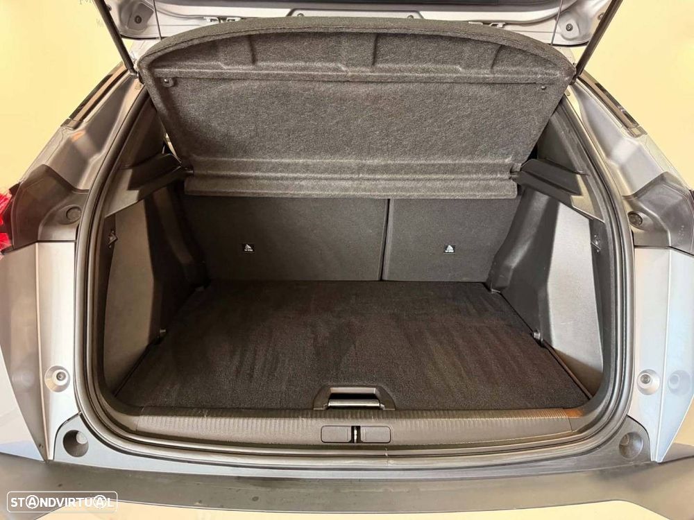 Peugeot 2008 1.2 PureTech Allure Pack - 21