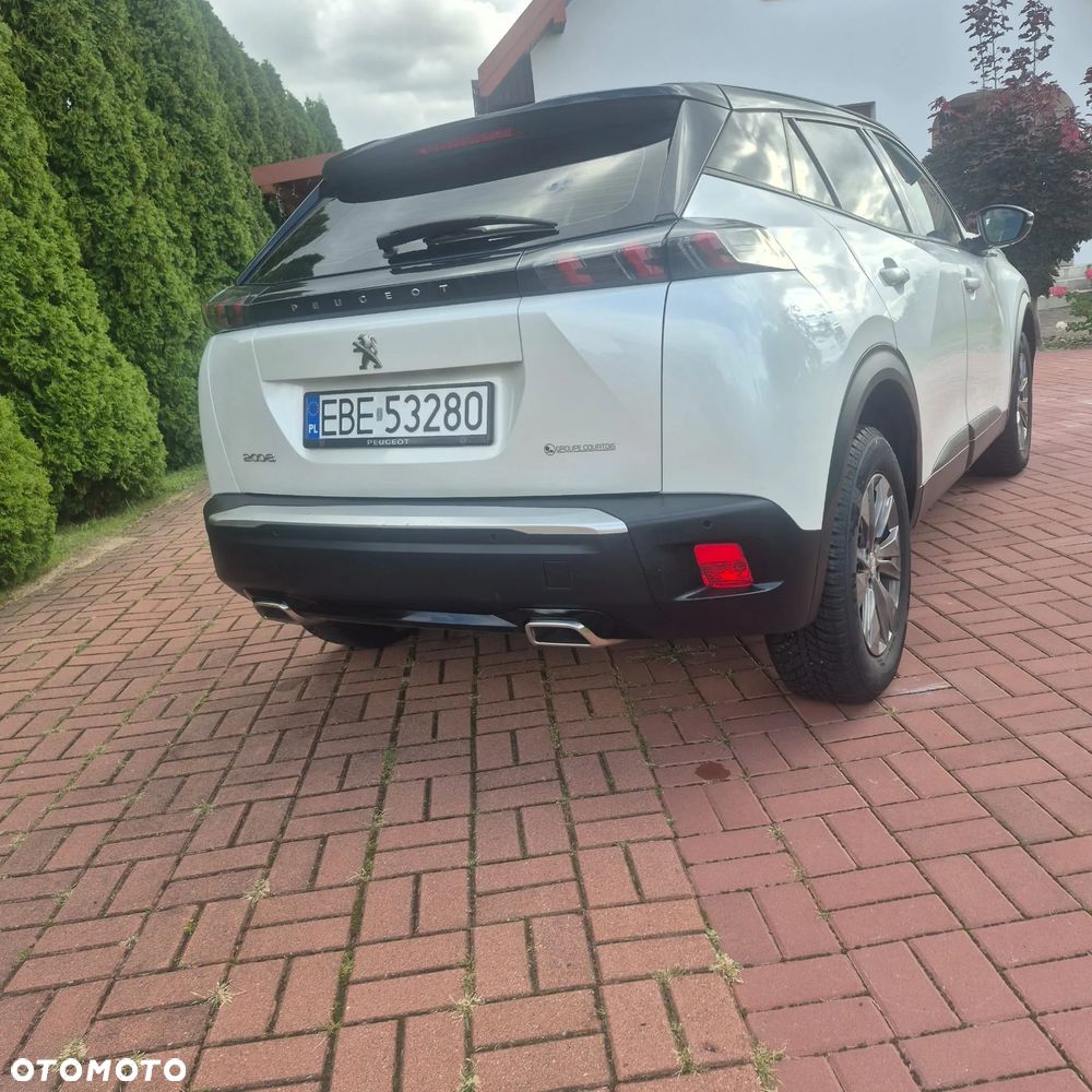 Peugeot 2008 - 11