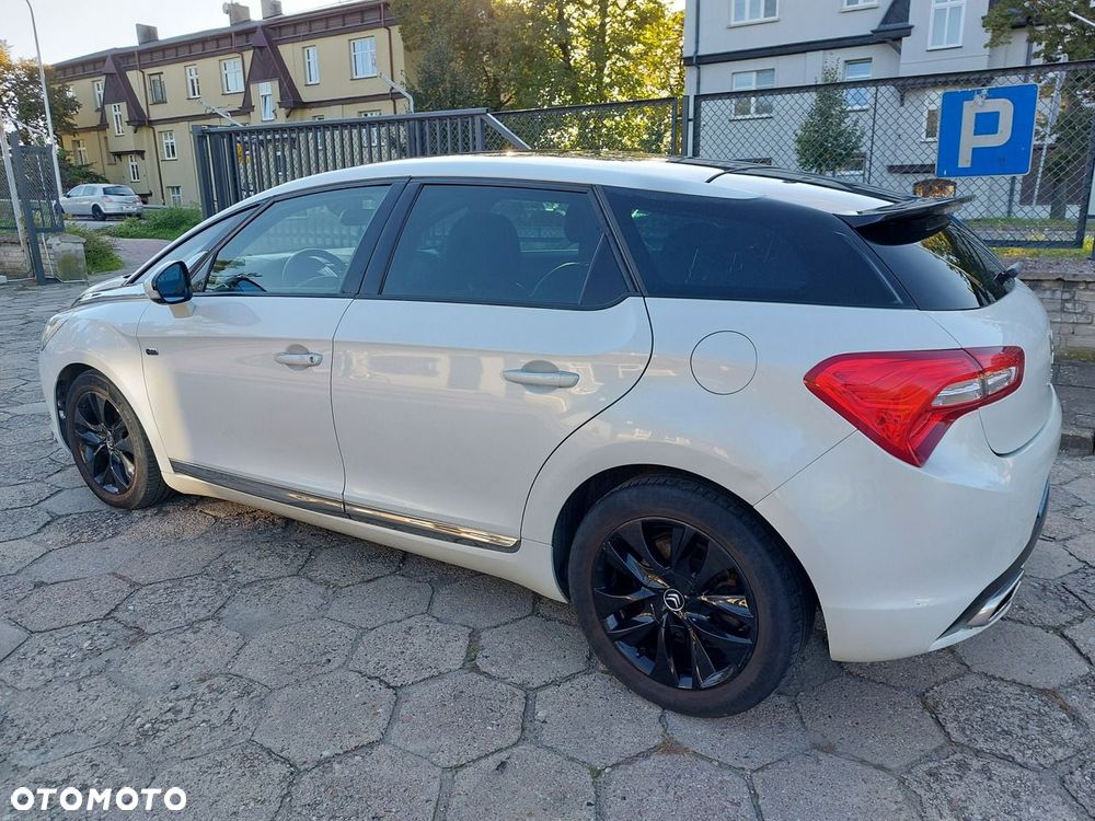Citroën DS5 - 5
