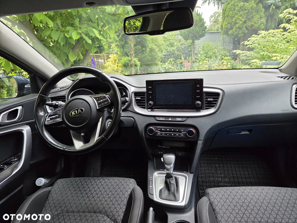 Kia Ceed 1.4 T-GDI M DCT - 4