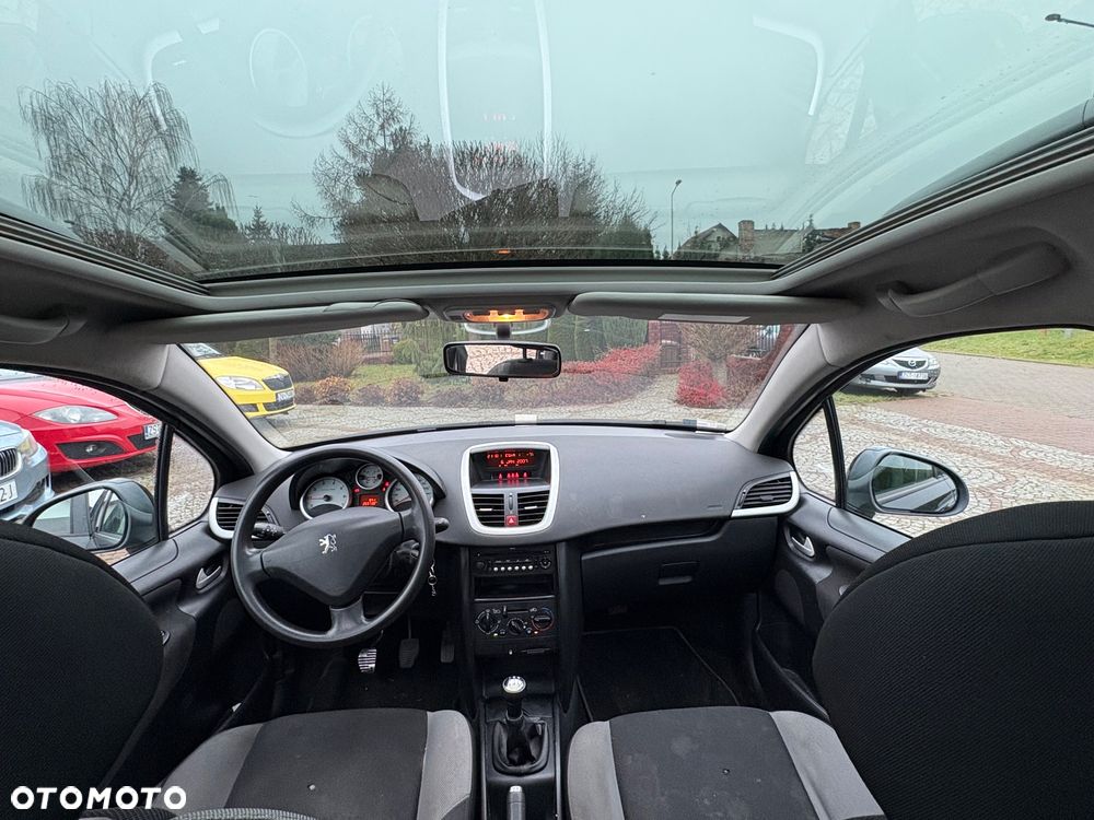 Peugeot 207 95 VTi Premium - 12