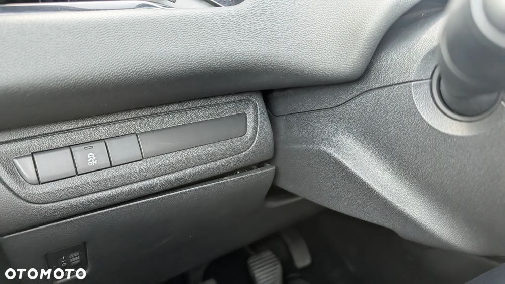 Peugeot 208 82 PureTech Style - 17