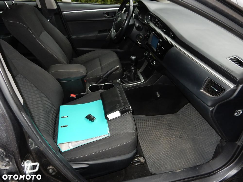 Toyota Corolla 1.4 D-4D Comfort - 7