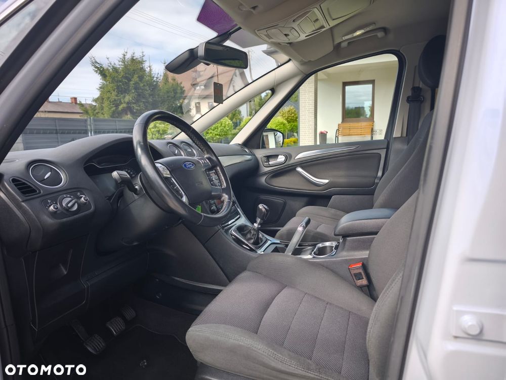 Ford S-Max 2.0 TDCi DPF Titanium X - 16