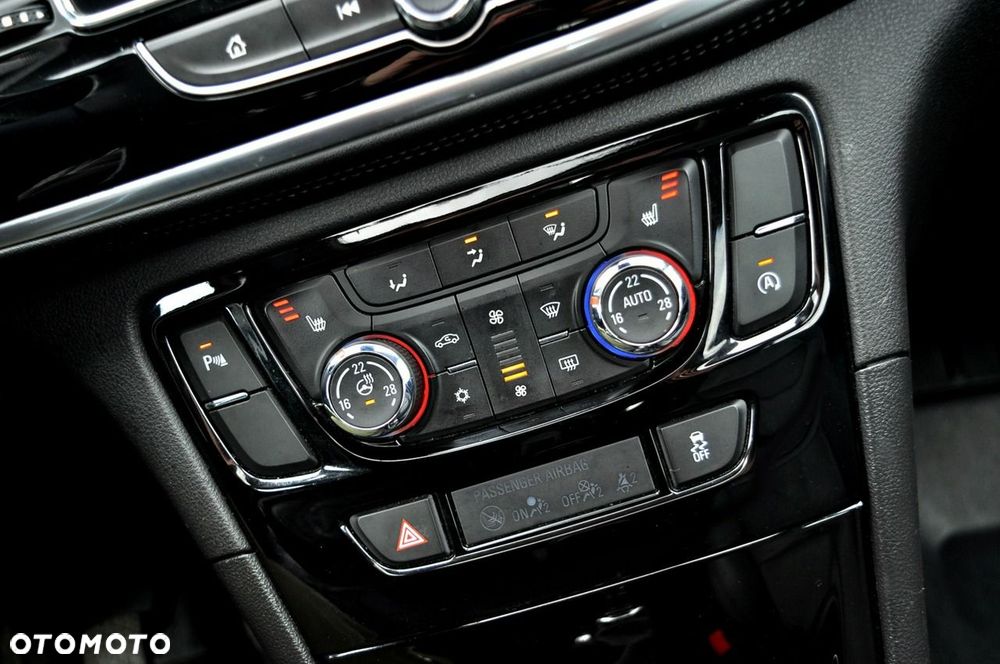 Opel Mokka 1.6 CDTI Cosmo S&S - 27