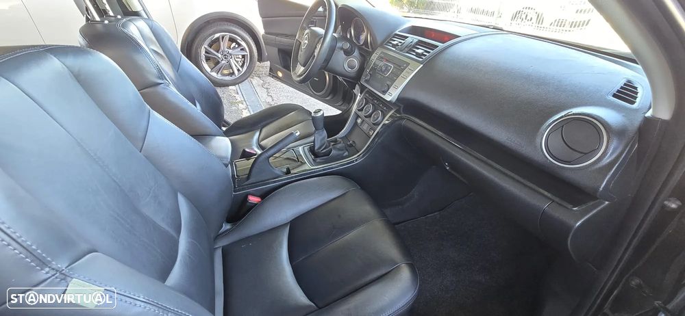 Mazda 6 SW MZR-CD 2.2 Sport - 31