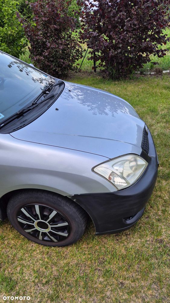 Toyota Corolla - 3