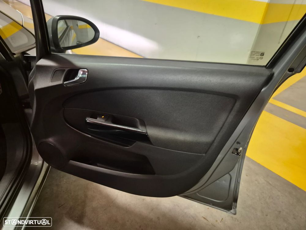 Opel Corsa 1.3 CDTi innovation - 39