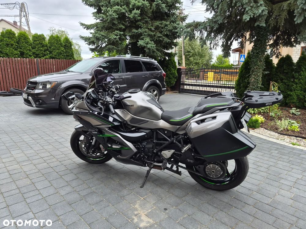 Kawasaki Ninja H2 SX - 8