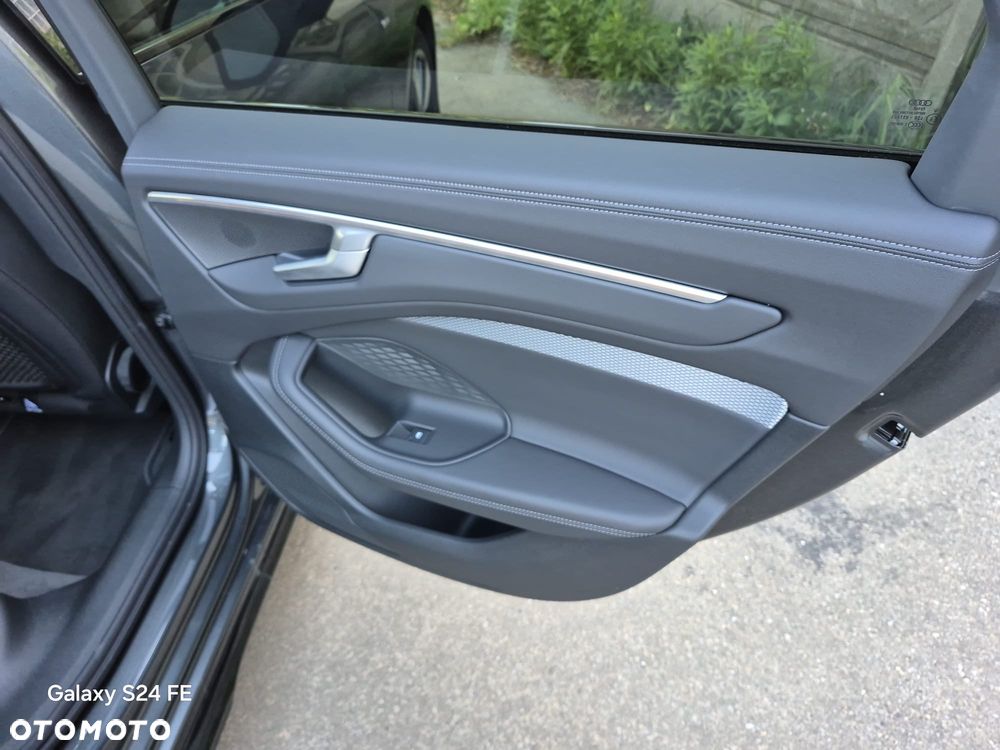 Audi A6 Avant - 30