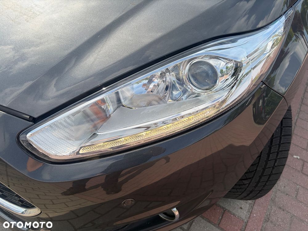 Ford Fiesta 1.0 EcoBoost Champions Edition - 3