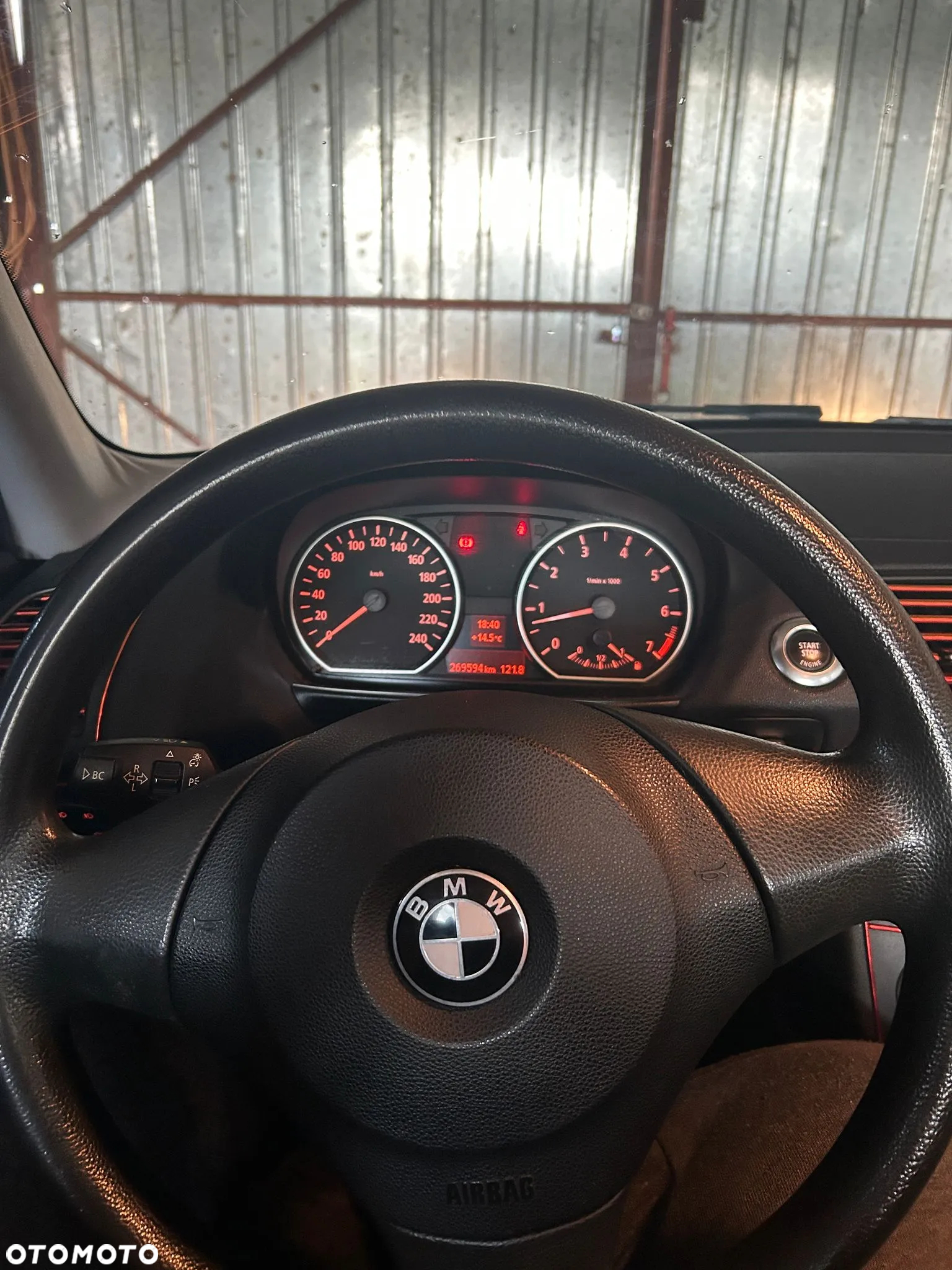 BMW Seria 1 116i - 8