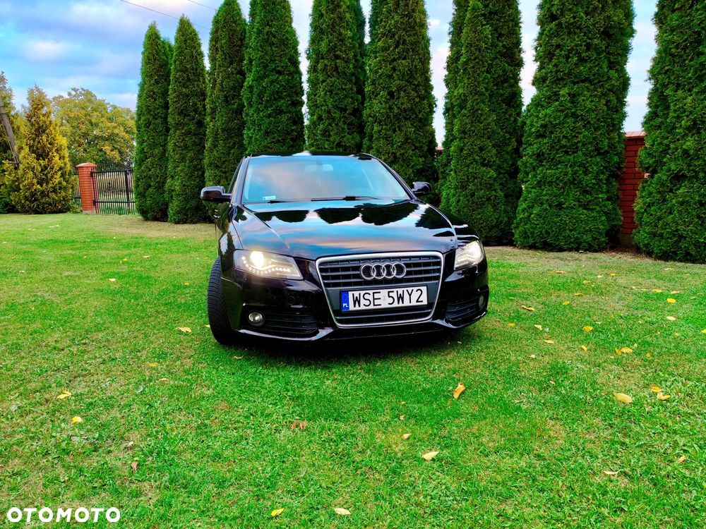 Audi A4 Limousine - 6