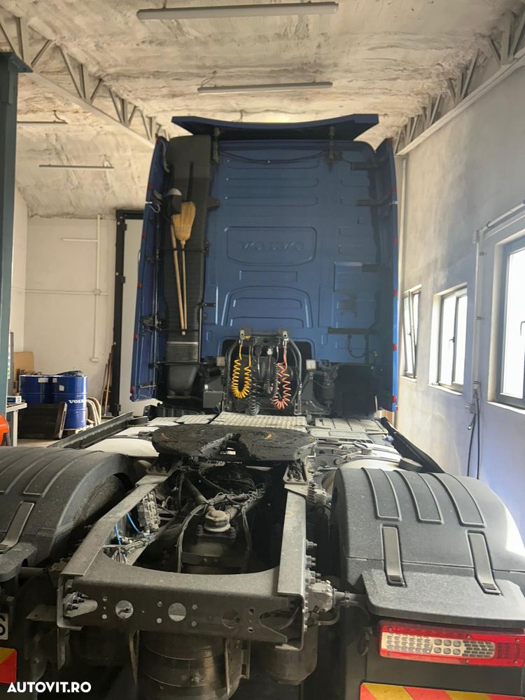 Volvo - 5