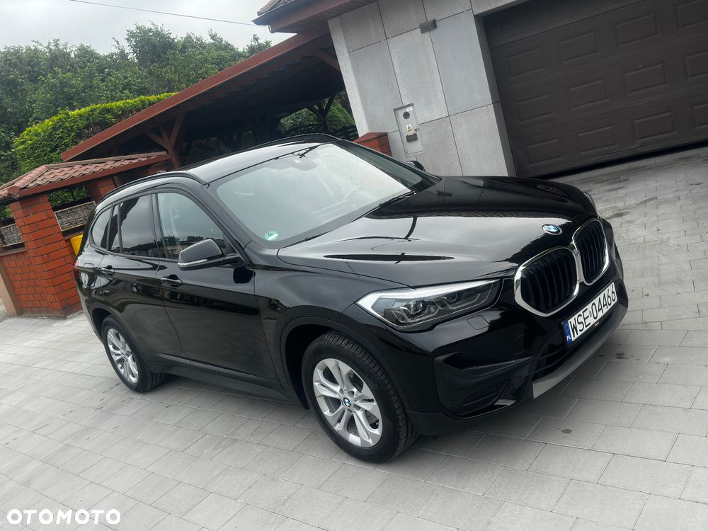 BMW X1 xDrive18d Sport Line - 2