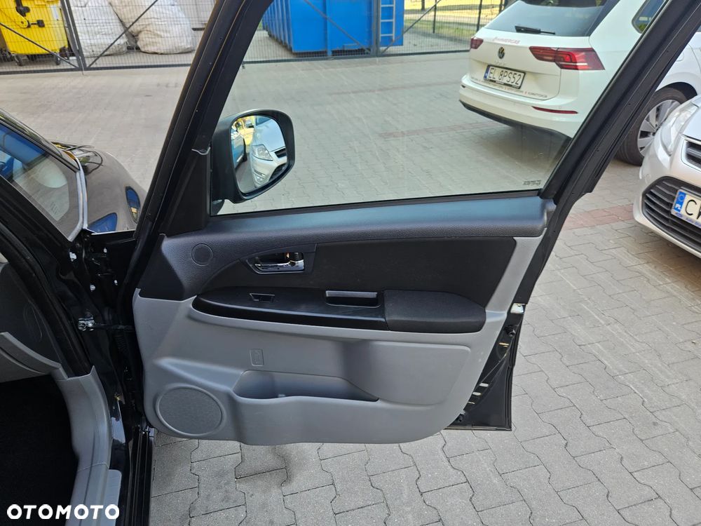 Suzuki SX4 1.6 VVT 4x4 Style - 20
