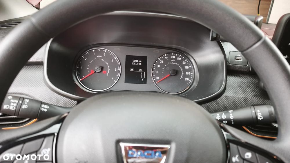 Dacia Sandero 1.0 TCe Essential - 6