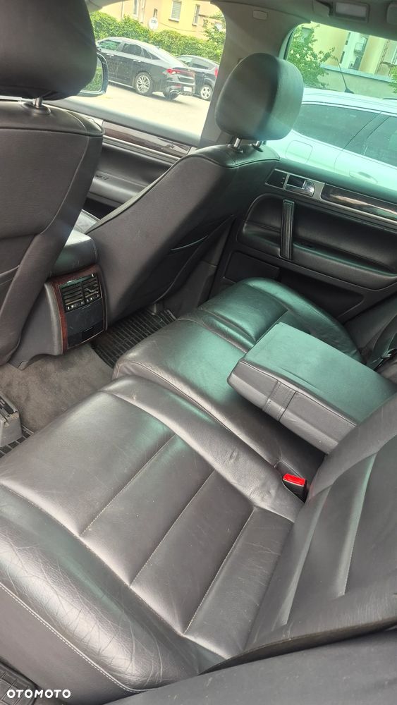 Volkswagen Touareg 2.5 R5 TDI Tiptr - 22