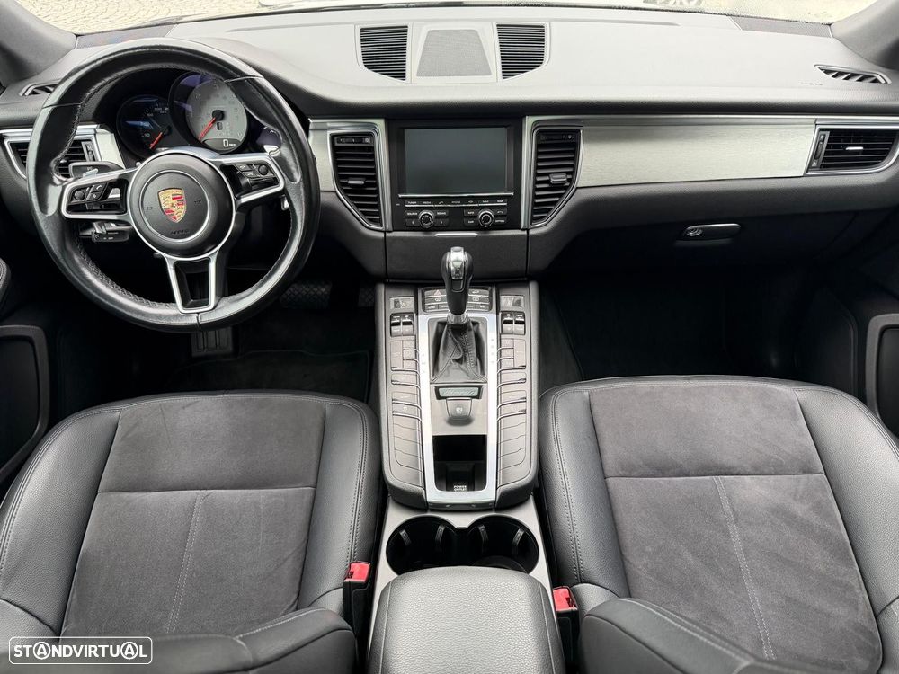Porsche Macan S - 10