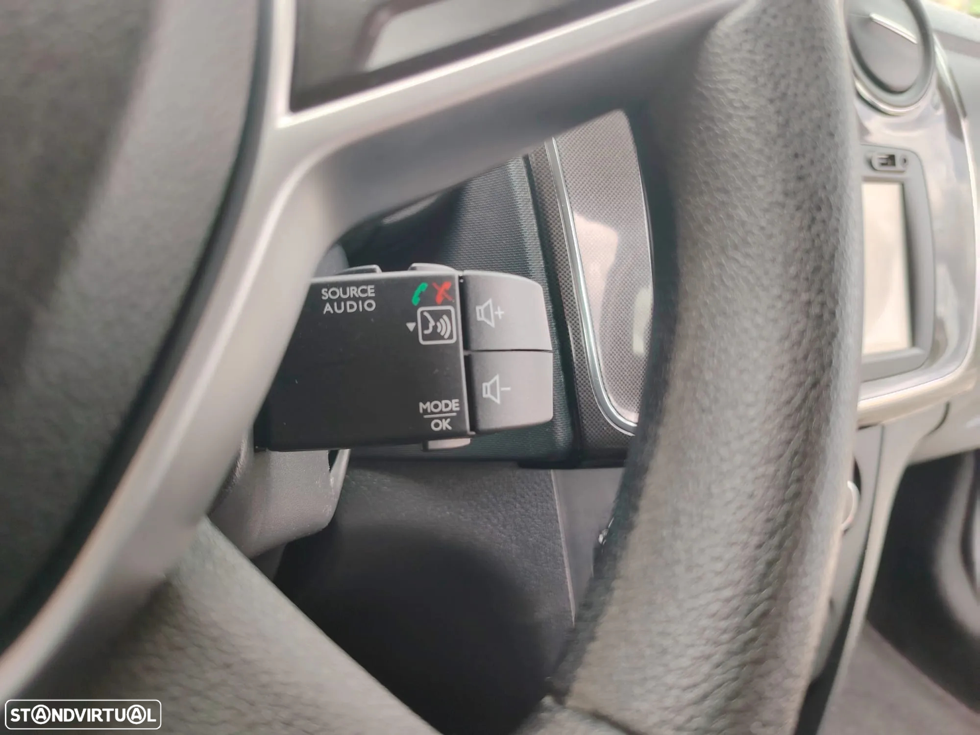 Dacia Sandero 0.9 TCe Comfort Bi-Fuel - 11