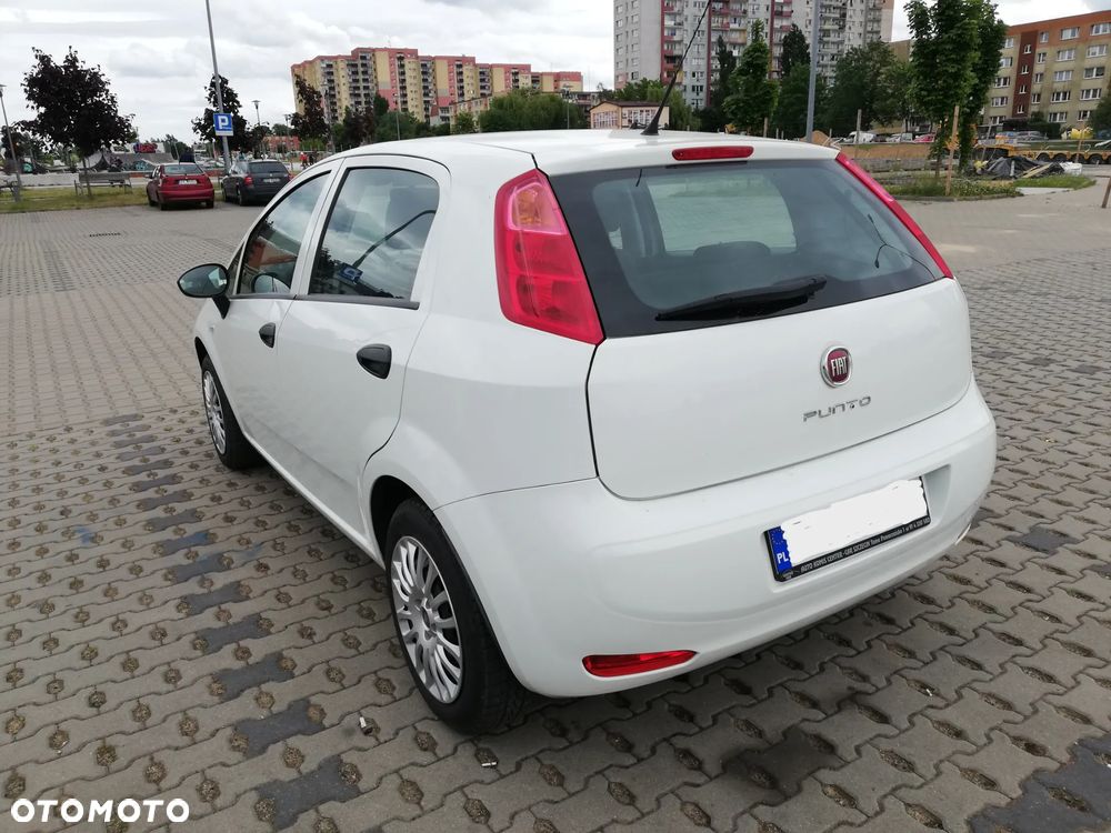 Fiat Punto 1.2 Young - 7