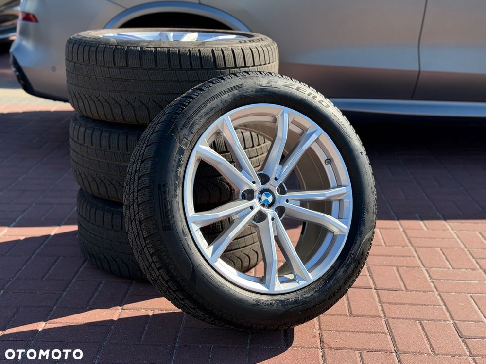 BMW Seria 7 740d xDrive mHEV sport - 39