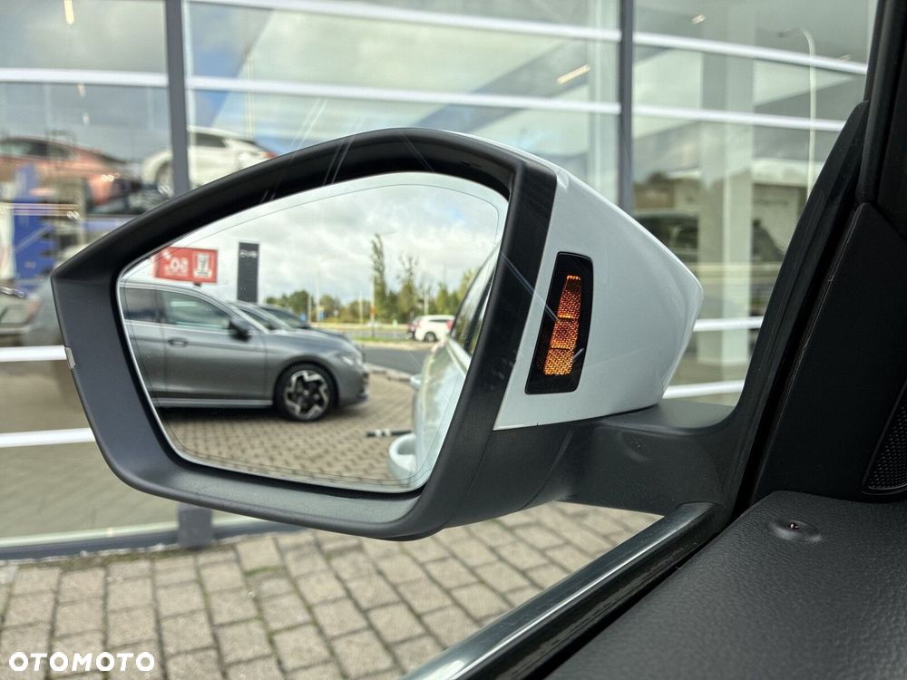 Skoda Superb 2.0 TDI SCR L&K DSG - 31