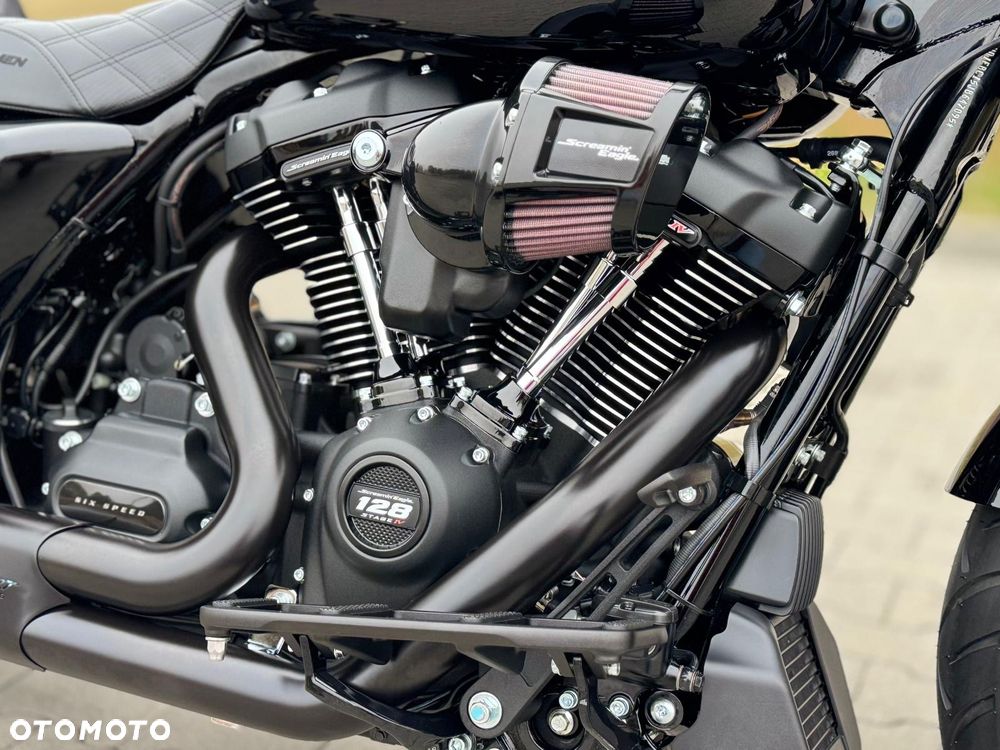 Harley-Davidson Touring Road King - 26